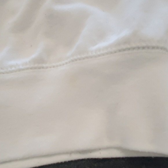 Sweater - Picture 5 of 5